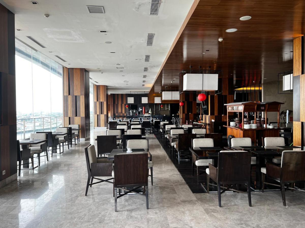 Po Hotel Semarang Exterior foto