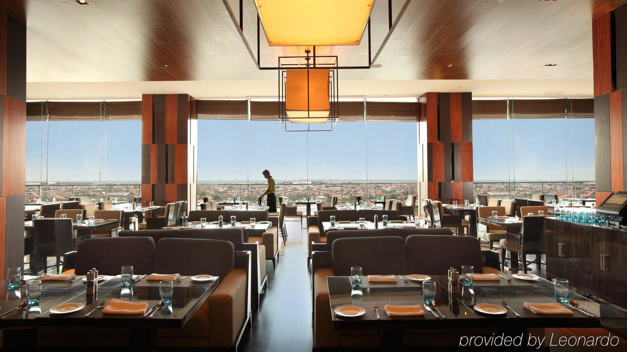 Po Hotel Semarang Restaurante foto